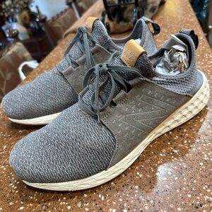 New Balance Fresh Foam Cruzv1 Reissue shoes 
size 12